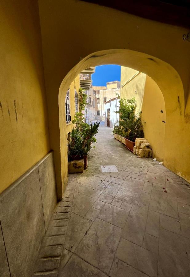 Vicolo Del Vento Casa Ponente Apartment Palermo Exterior photo